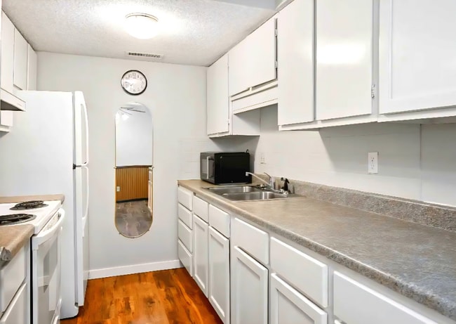 Photo - 3032 SW Lydia Ave Unidad 103