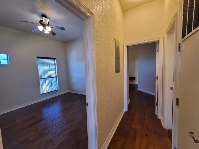 Photo - 5455 Rowley Rd Unidad 5302
