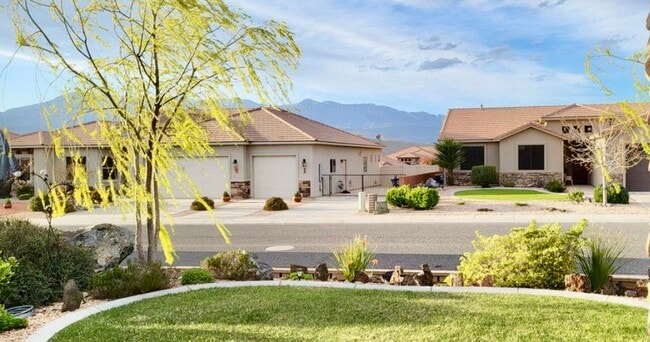 Photo - 2705 W 270 N