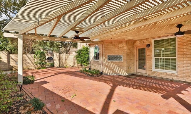 Photo - 7502 Holly Ct Estates Dr