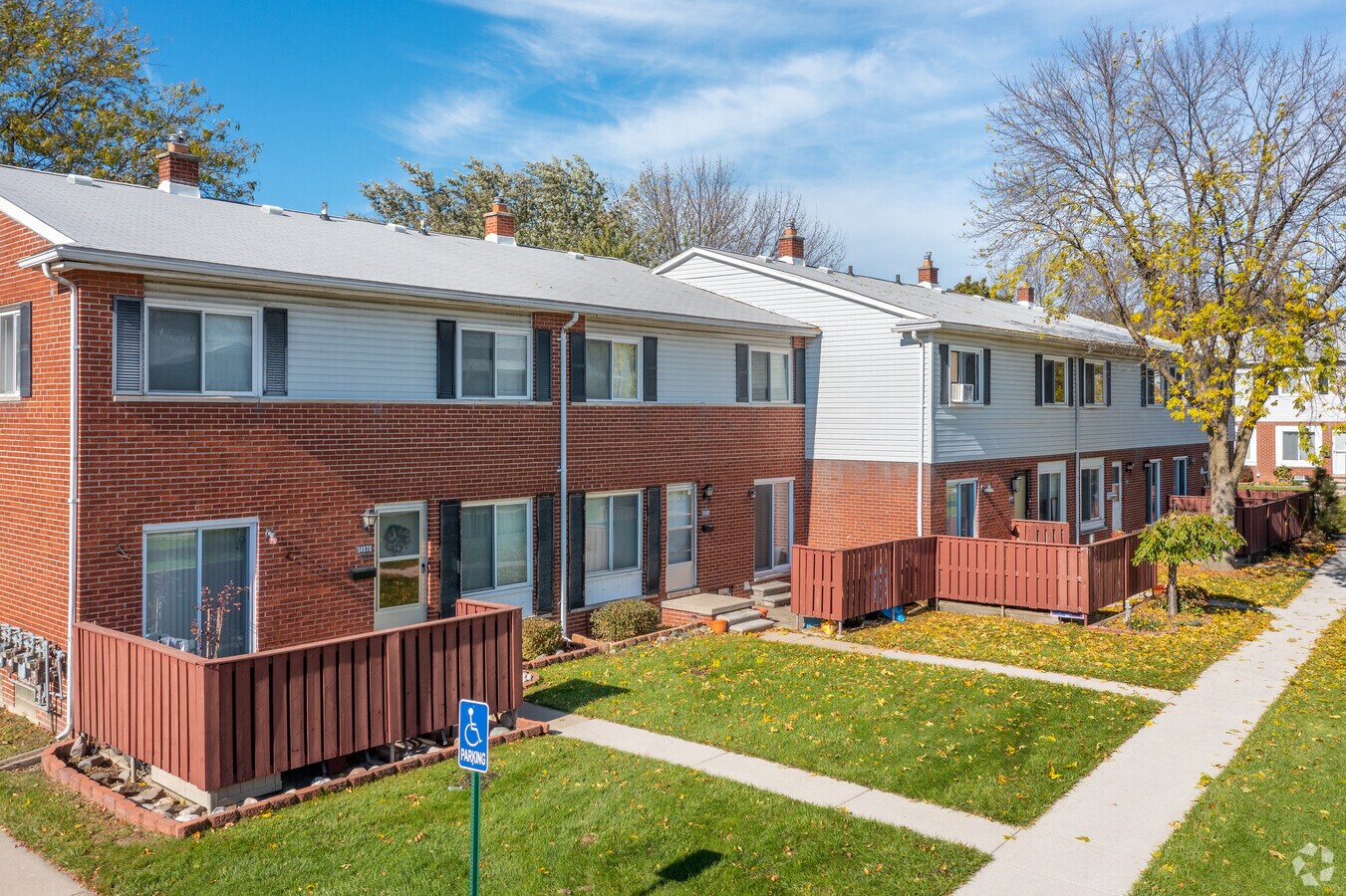 Photo - Colonial Village Co-Op