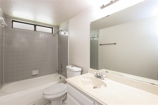 Photo - 9214 Chimneywood Dr