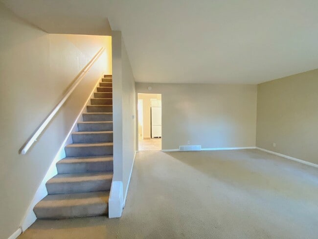 Photo - 2237 Wentworth Ave Unit 2237 N. Wentworth Avenue