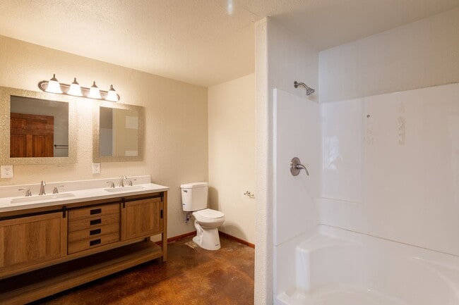 Photo - 106 Pinnacle Pl Unit 106 Pinnacle Place