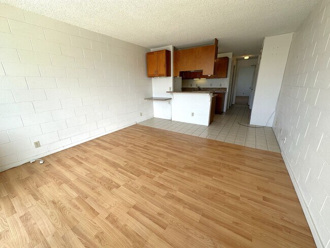 Photo - CITRON VILLA - 1 BDRM 1 Bath 1 Parking Unit 501