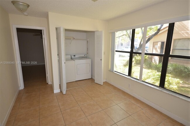 Photo - 2796 S University Dr Unidad 2102