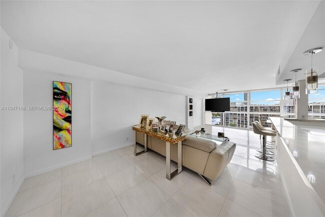 Photo - 600 Parkview Dr Unidad 1114