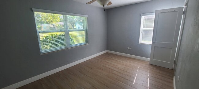 Photo - 608 SE 30th Ave