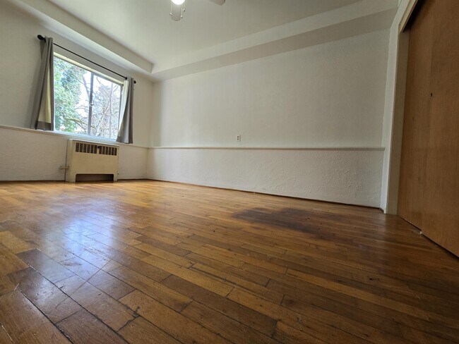 Photo - 611 Fernhill Rd Unit 1