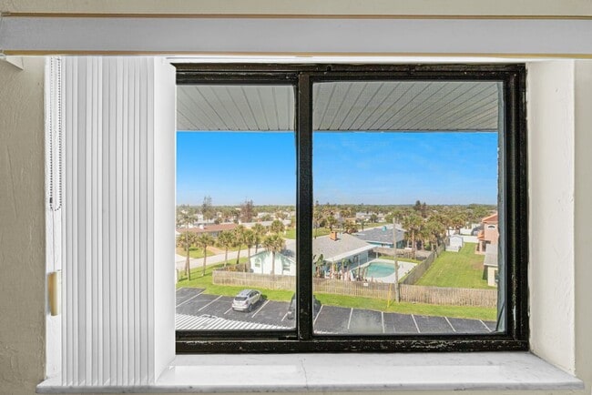 Photo - Oceanfront 2 Bedroom Condo with Stunning Views Unit 16