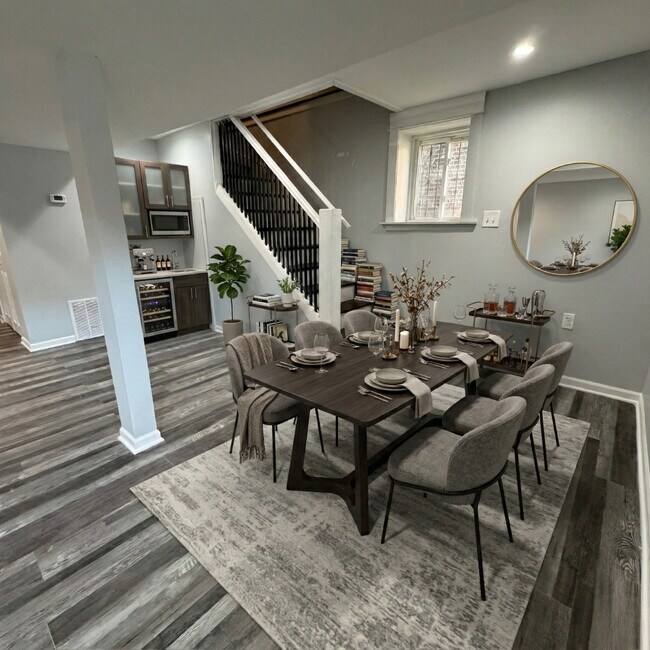 Photo - 220 N Lamon Ave