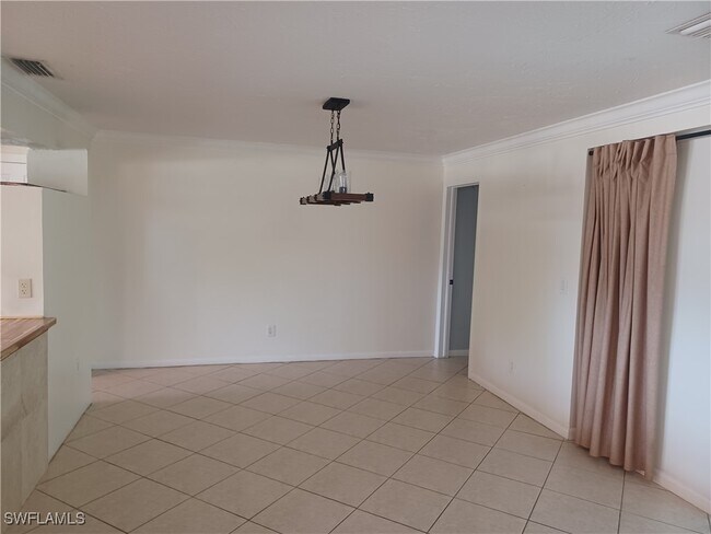 Photo - 4233 SE 8th Pl