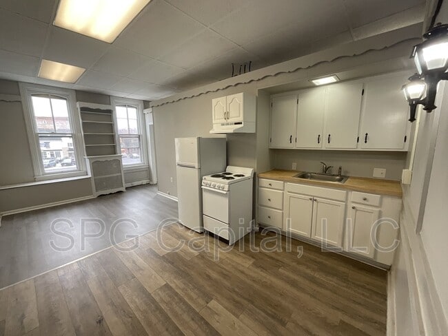 Photo - 8-12 Center Square Condo Unit 1