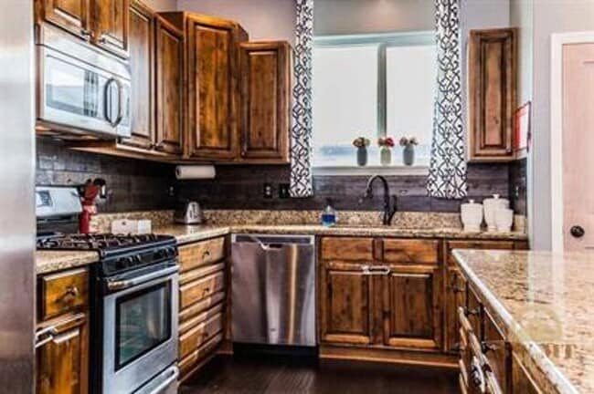 Photo - Beautiful 3 bedroom 2 bath home in Manhattan