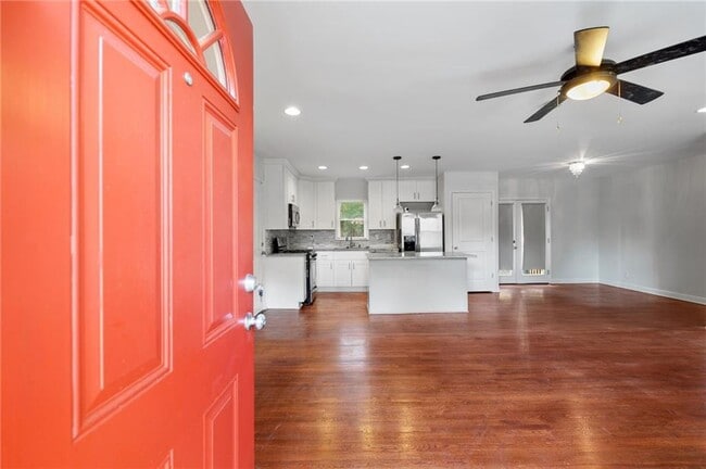 Photo - 2474 Habersham Dr