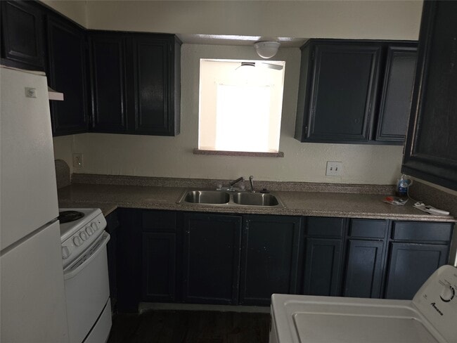 Photo - 6624 W Fuqua St