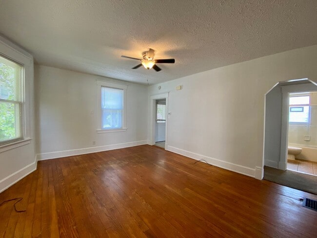 Photo - Charming 3 Bed/ 2 Bath in the Heart of Oakley Only $2675/mo!