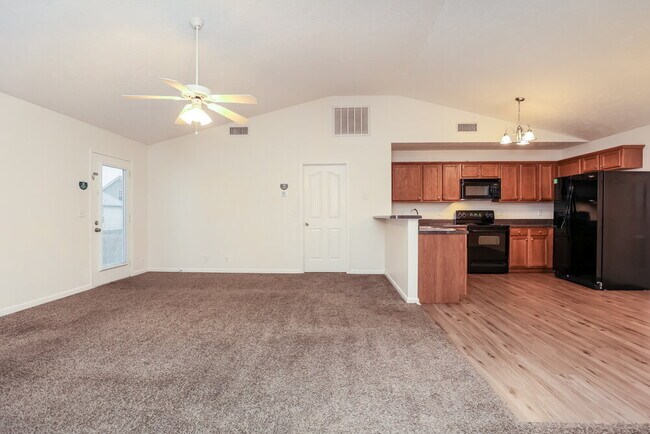 Photo - 3128 Sherborne Ct