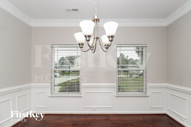 Photo - 2675 Lamplight Cir