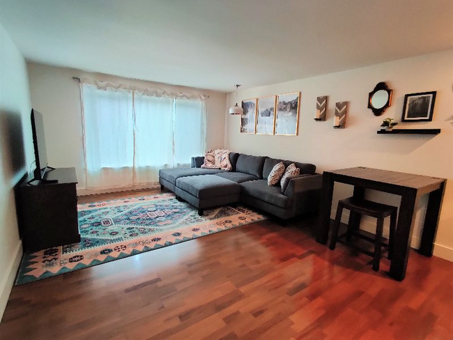 Photo - 25 N Broadway St Condo Unit 308