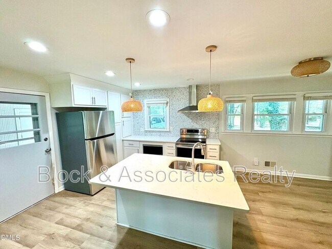 Photo - 408 Marjorie Dr