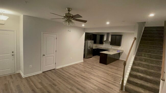 Photo - 5903 Laurel Bed Ln