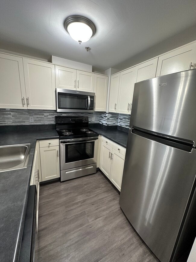 Photo - Carisbrooke at Manchester