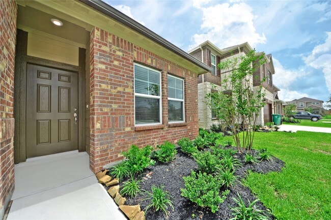 Photo - 1015 Modesto Dr