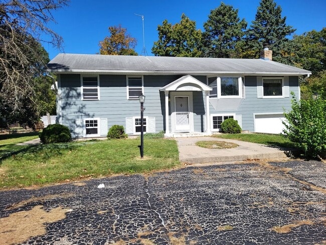 Building Photo - 1468 N Alto Vista