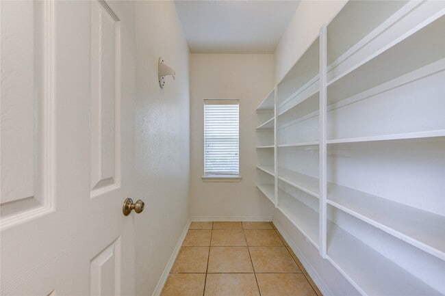 Building Photo - 3819 Rivermoss Ln