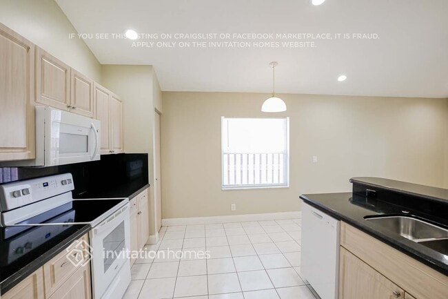 Photo - 12615 SW 7th Pl