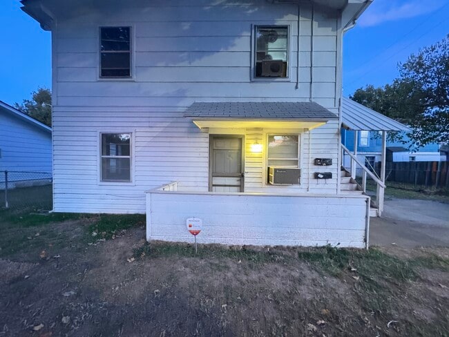 Building Photo - 2408 S Woodward Ave Unit 2408