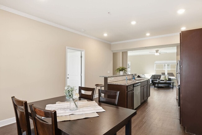 Photo - 205 Tiliwa Ct Unit ID1356302P