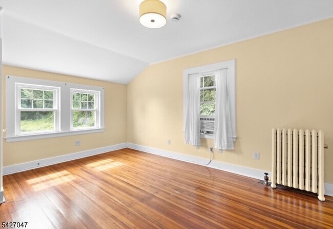 Photo - 74 S Mountain Ave