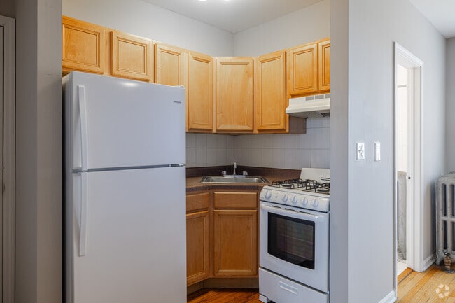 Studio - 315SF - Kitchen