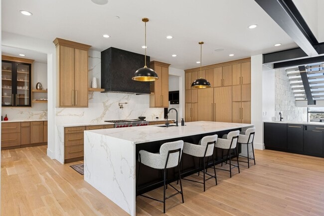 Photo - 7705 Dante Dr