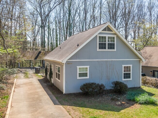 Photo - Spacious 3 bed 2 Bathroom House in Peace H...