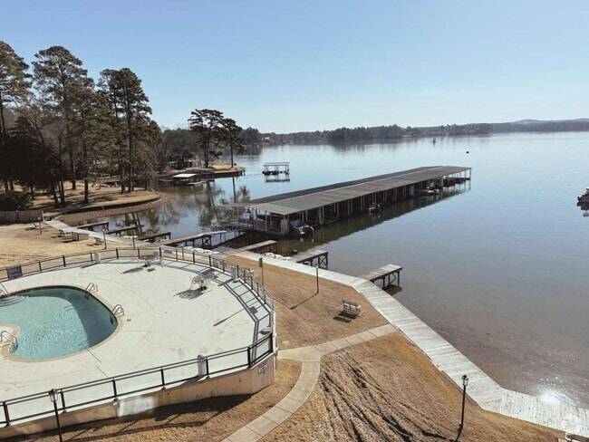Building Photo - 270 Lake Hamilton Dr Rental