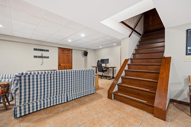 Photo - House in Washington IL, 4 bedrooms / 3.5 baths and 3 car attached garage