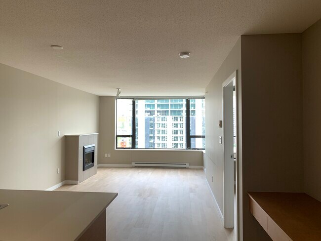 Photo - 1903-4118 Dawson Street Unité 1903