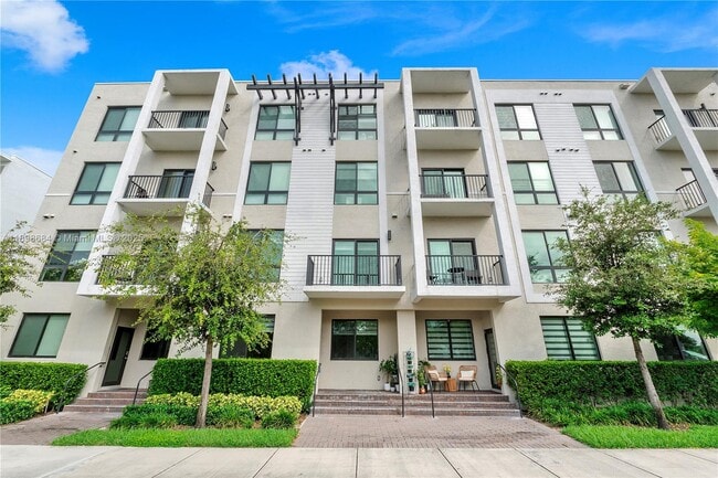 Photo - 8301 NW 41st St Unit B-102