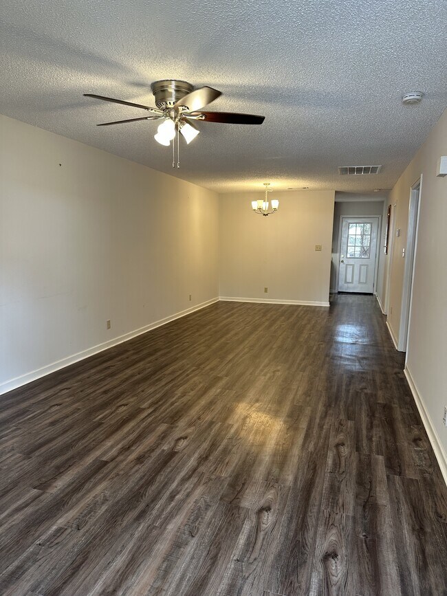 Photo - 94 Valley Dr