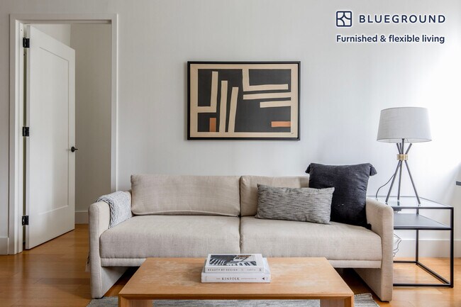 Photo - 63 Wall St Unit FL19-ID1341