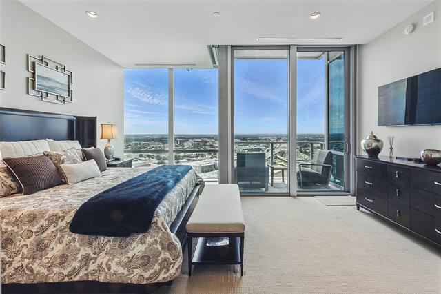 Building Photo - 1301 Throckmorton St Unit 2805