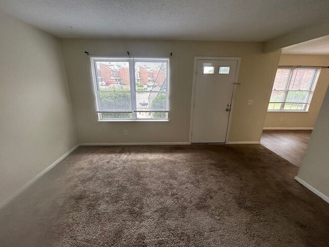 Photo - 925 Glenn St Unit 925-9 Glen