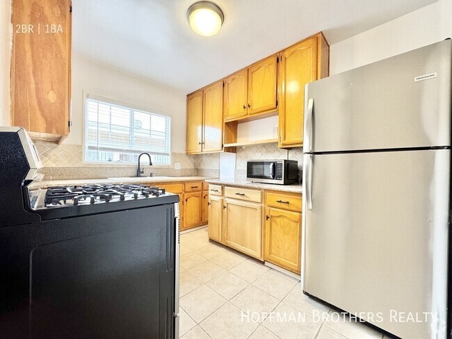 Building Photo - 1411 S Van Ness Ave Unit 9A Rental