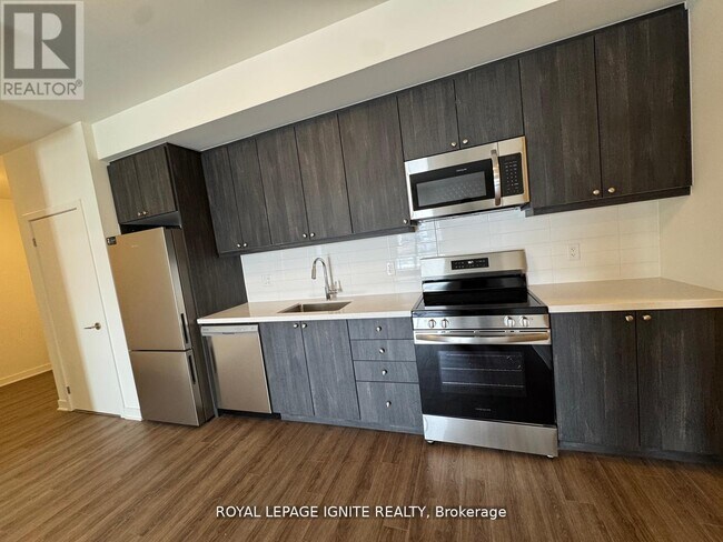 Photo - 51 Clarington Blvd Unit 101