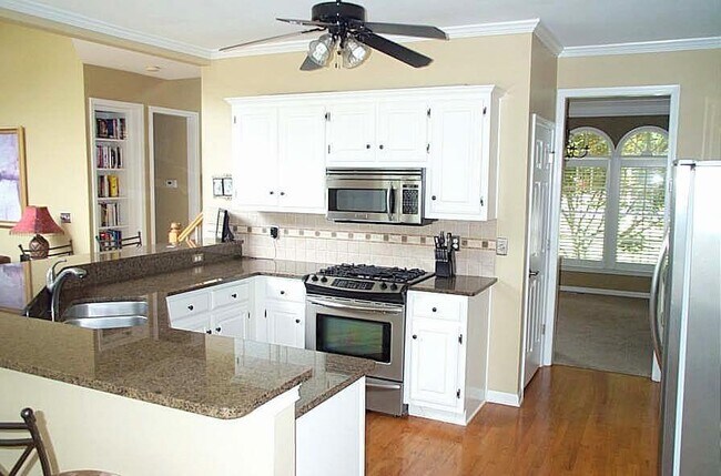 Photo - 10635 Cauley Creek Dr