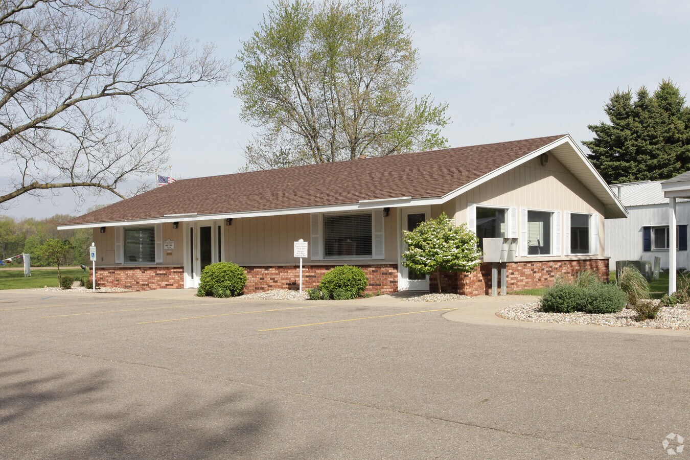 Photo - Royal Estates