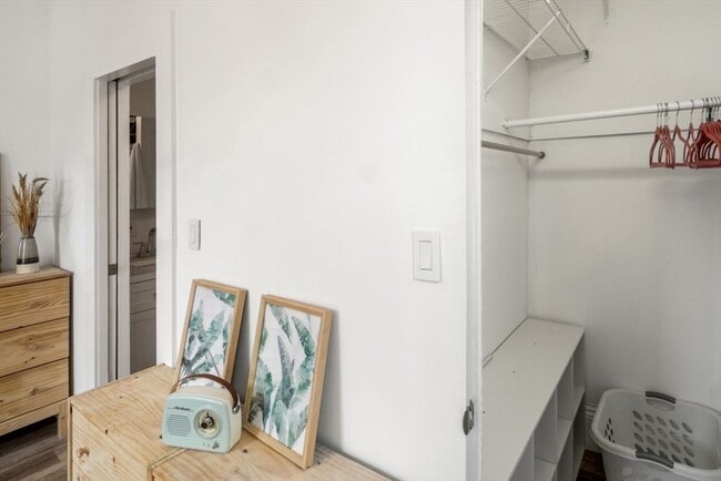 928 Dorchester Ave Unit 12